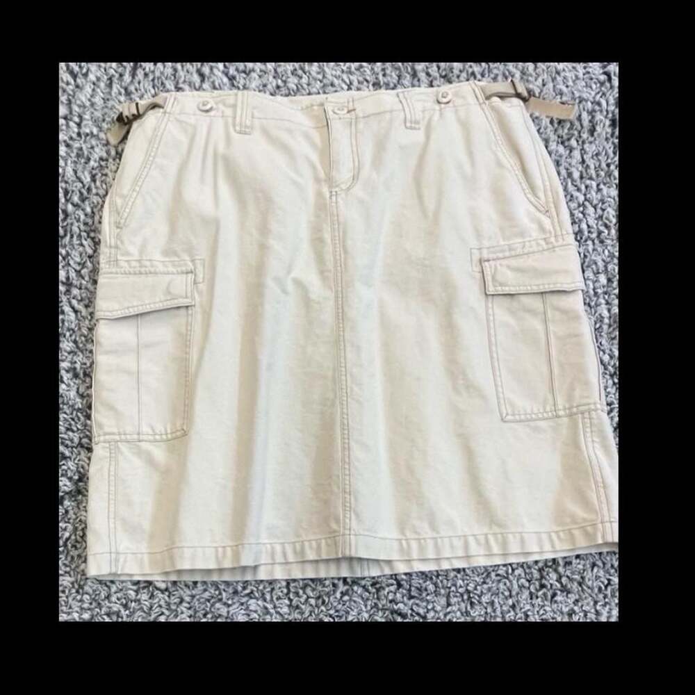 Old Navy Y2K Khaki Cargo Mini Skirt